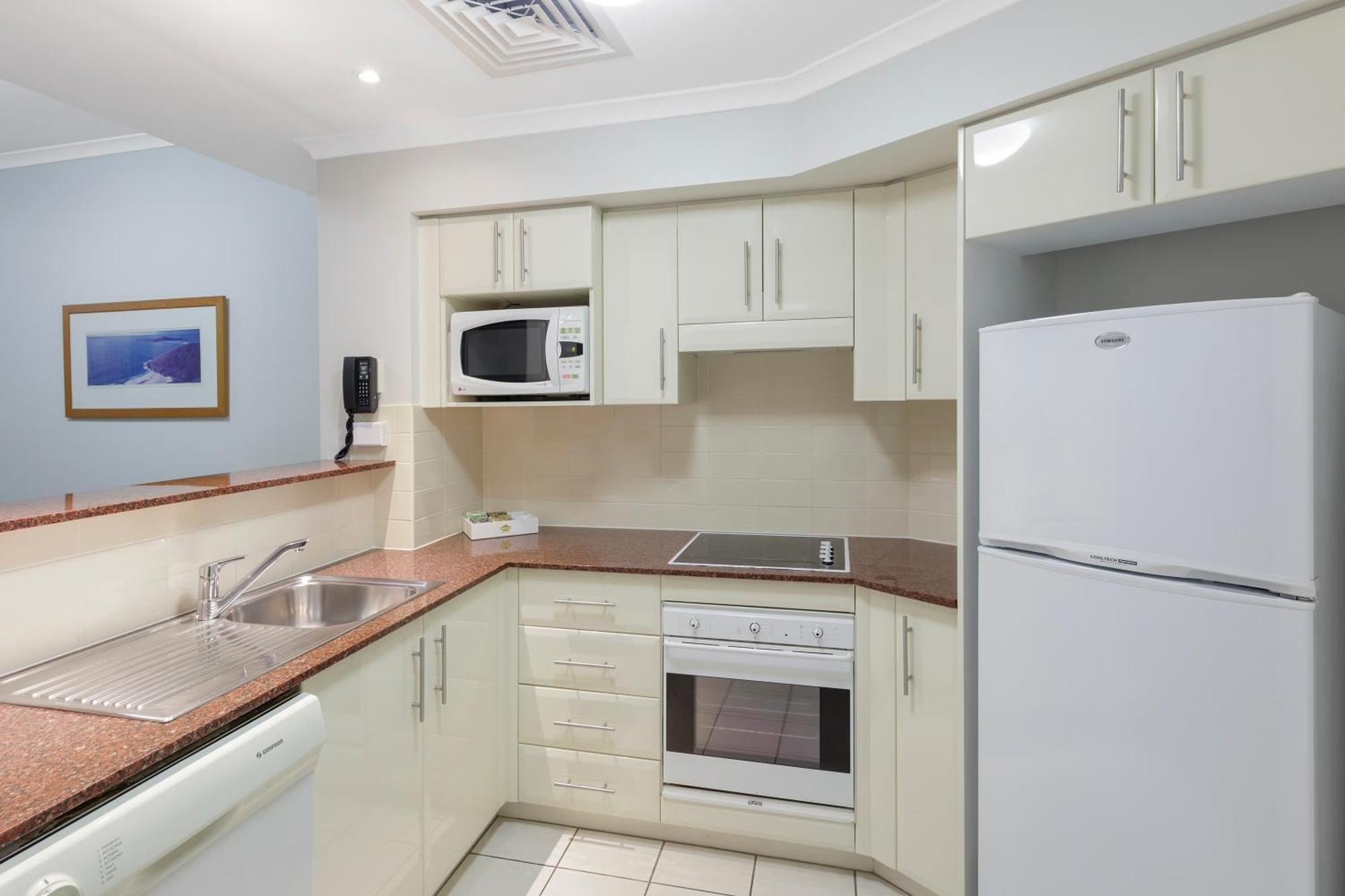 Ramada Resort By Wyndham Shoal Bay Ngoại thất bức ảnh